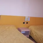 Estival Arriel Лурд