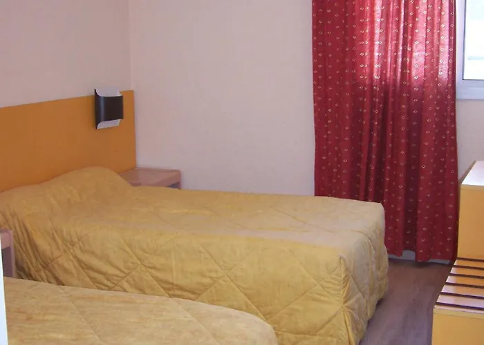 Estival Arriel لورد