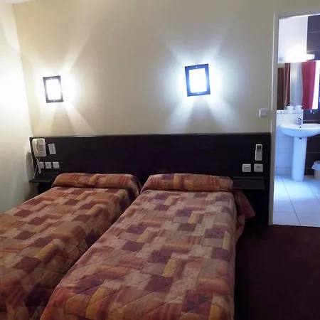 Estival Arriel Entierement Climatise Hotel 3*