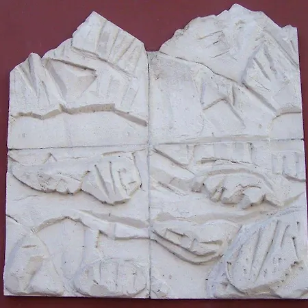 Estival Arriel Hotel Lurdy