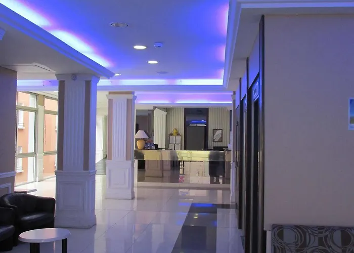 Estival Arriel ホテル ルルド